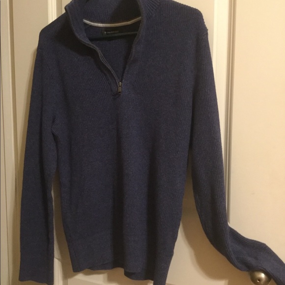 Banana Republic Sweater - Picture 3 of 5